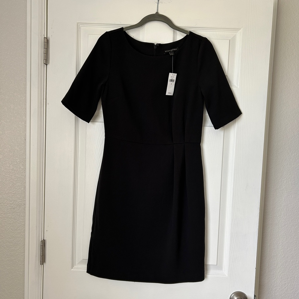 NWT Banana Republic Structured Black Sheath Dress